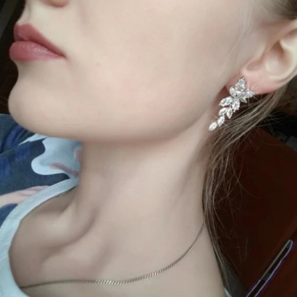 5 Star Rated Copper AAAAA CZ Sparkly Earrings - Picture 10 of 12